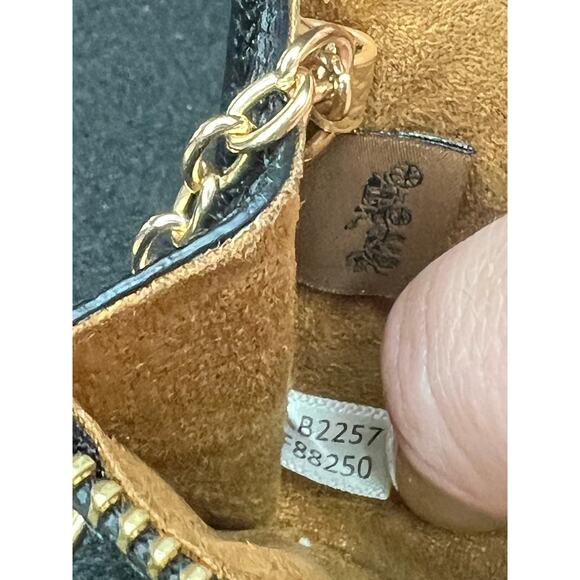 EUC Coach Mini Skinny ID Case Black Leather Keyring Wallet - Picture 9 of 9